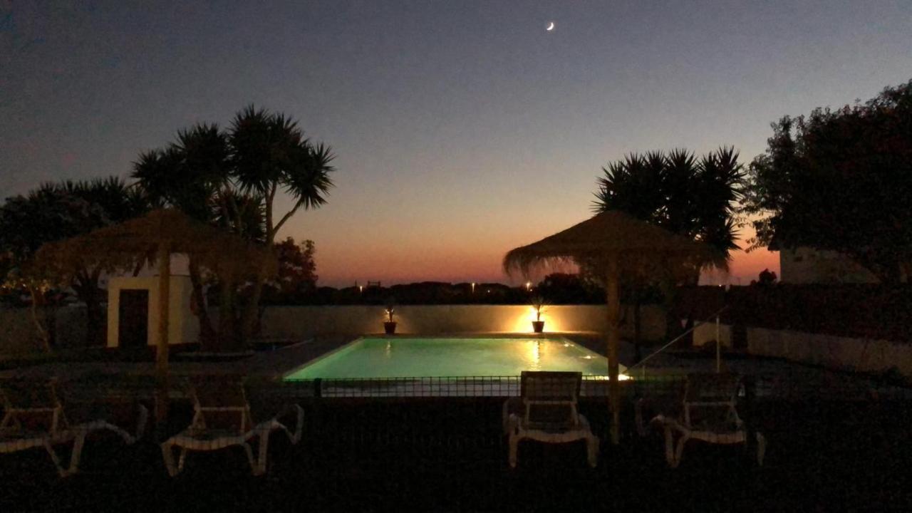 Villas Santa Ana コニル・デ・ラ・フロンテラ エクステリア 写真