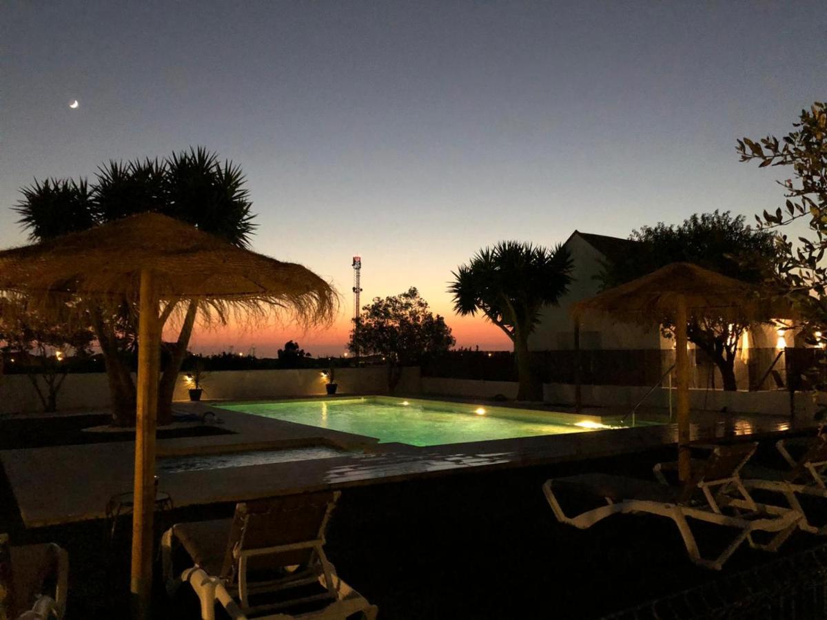 Villas Santa Ana コニル・デ・ラ・フロンテラ エクステリア 写真
