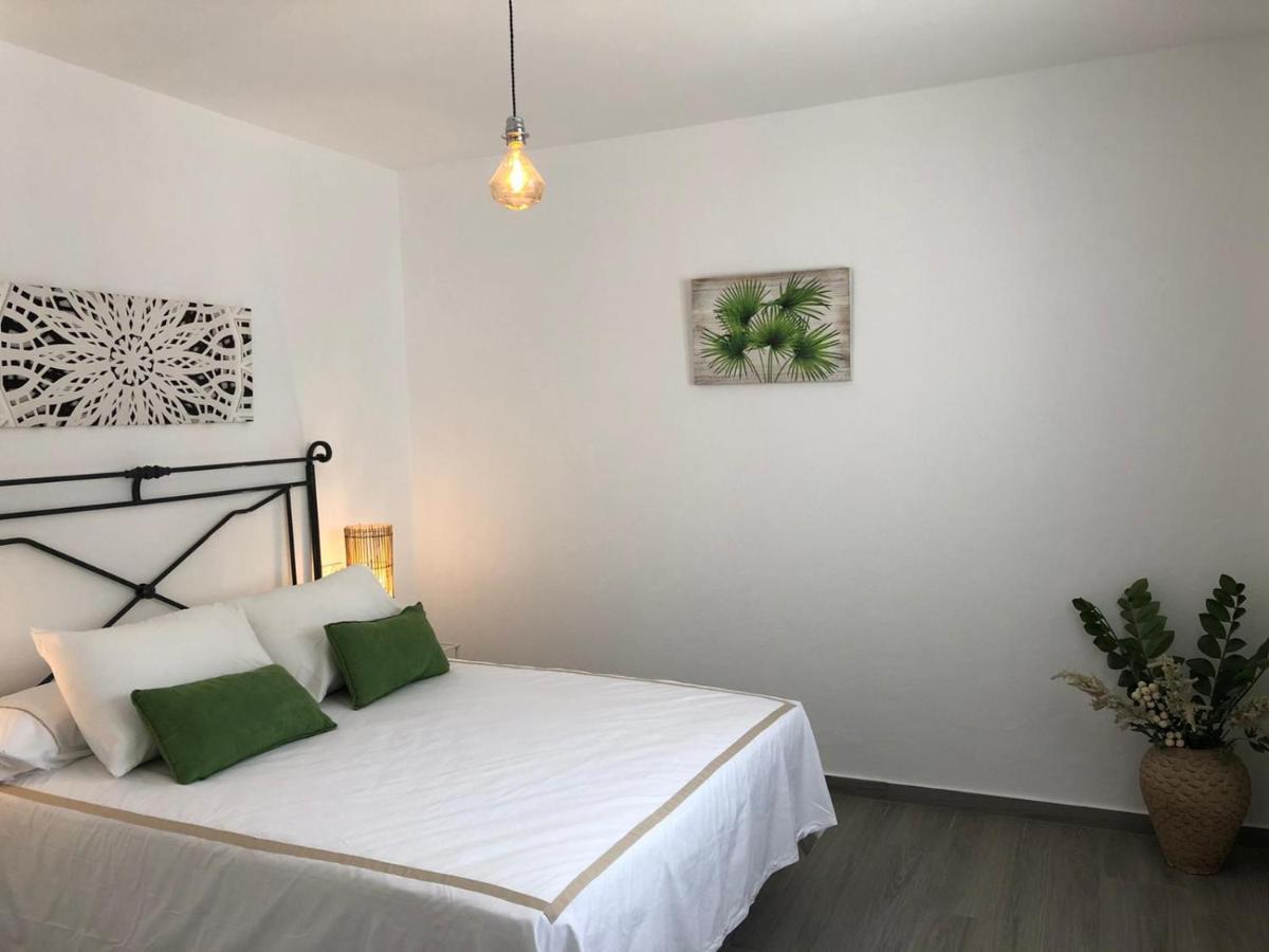 Villas Santa Ana コニル・デ・ラ・フロンテラ エクステリア 写真